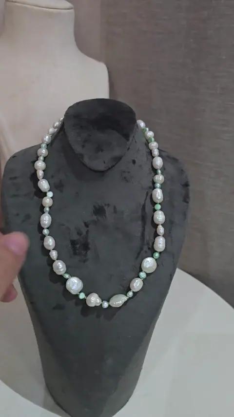 Collier de perles - Colliers