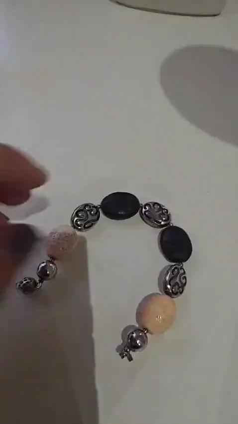 Bracelet Pierre de Lave et Corail - Bracelets