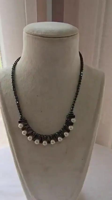 Collier Hematite - Colliers