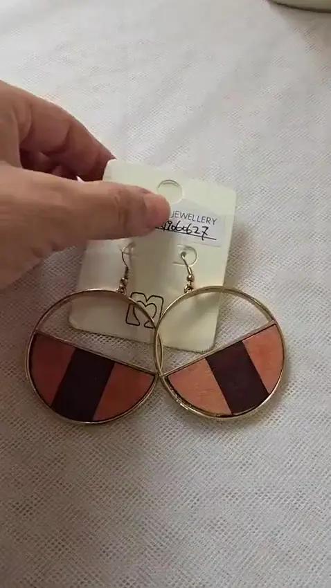Boucles - Boucles d’oreilles