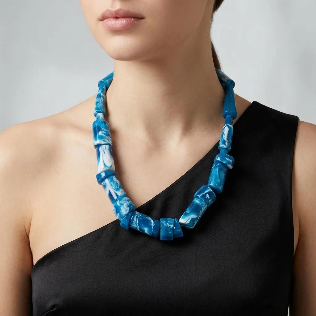 Collier Bakelite - Colliers